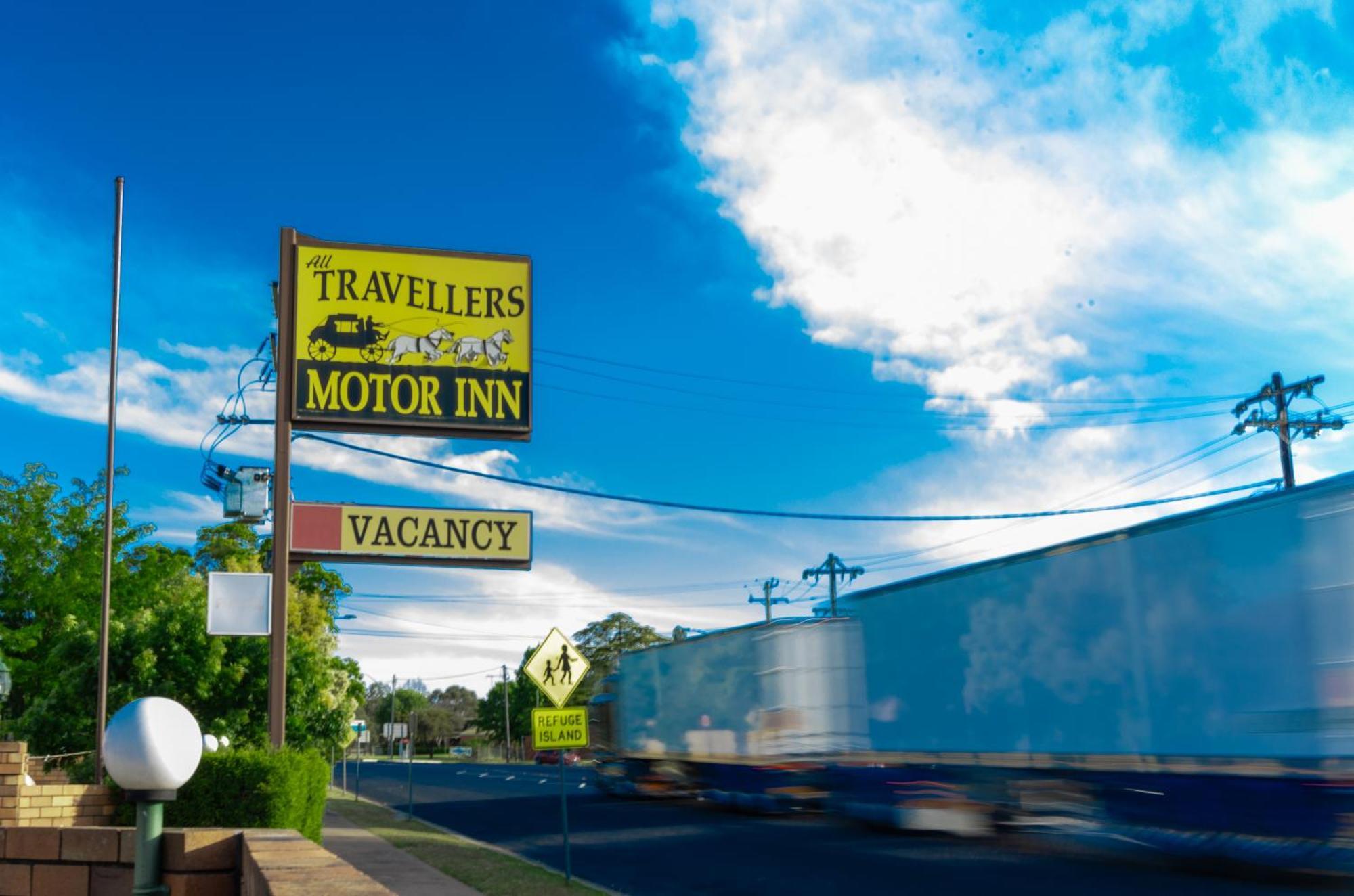 All Travellers Motor Inn Coonabarabran Extérieur photo